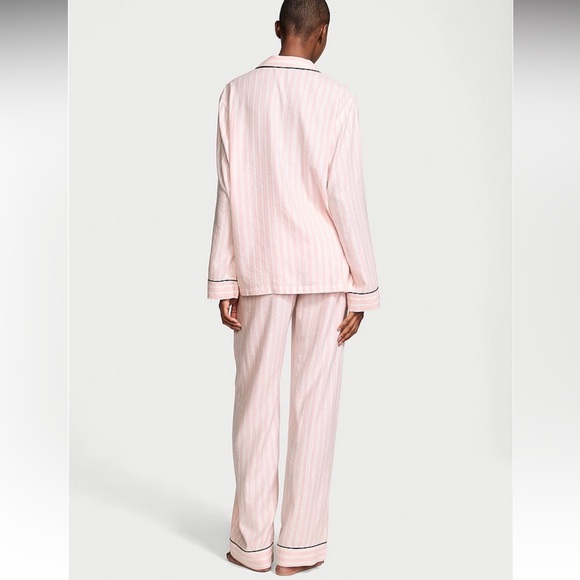 New Victoria’s Secret Iconic Pink Stripe Flannel Pajama Set Large - Picture 2 of 5